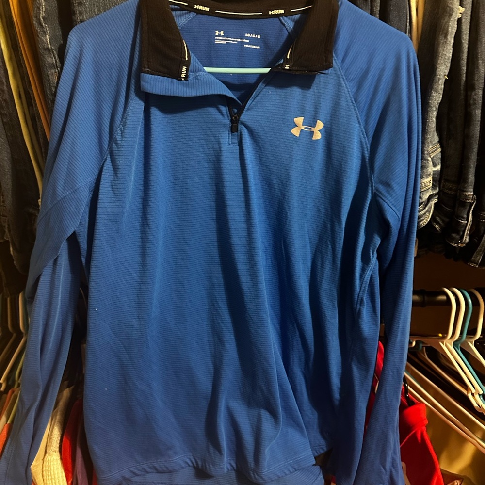 Under Armour Black and Blue HeatGear Top